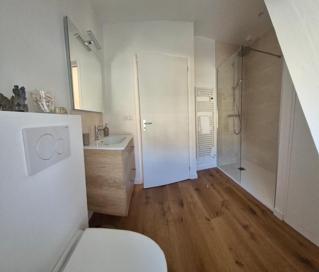 Chambres D'Hotes & Gites - Domaine Les Sources Portbail Exteriör bild