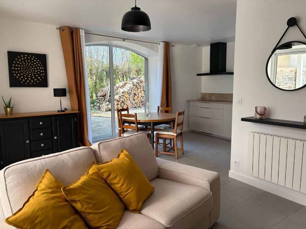 Chambres D'Hotes & Gites - Domaine Les Sources Portbail Exteriör bild